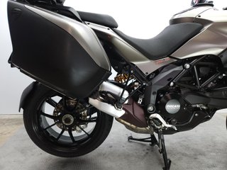 DUCATI MULTISTRADA 1200 S TOURING 2013 27747 kms.