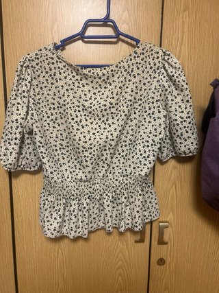 Blusa Stradivarius floral talla L