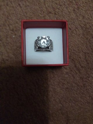 Anillo de plata auténtica con circonita