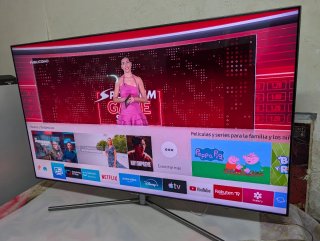 Samsung QLED TV Negro