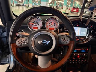 MINI Cabrio 2008