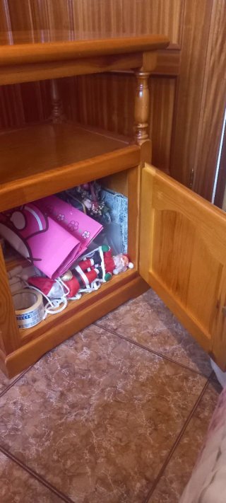 Mesita auxiliar de madera
