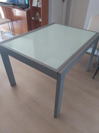 Mesa comedor cristal y metal 120/240