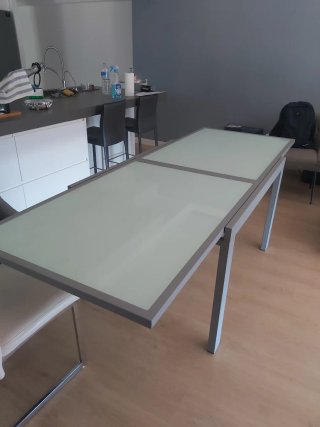 Mesa comedor cristal y metal 120/240