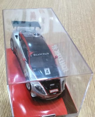 Scalextric Aston Martin DBR9