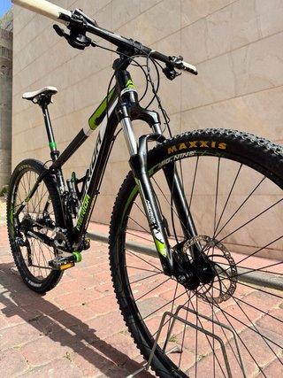 Bicicleta Merida Big Nine 300