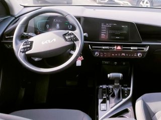 Kia Niro 1.6 GDi HEV Concept 104 kW (141 CV)