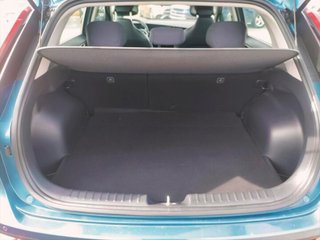 Kia Niro 1.6 GDi HEV Concept 104 kW (141 CV)