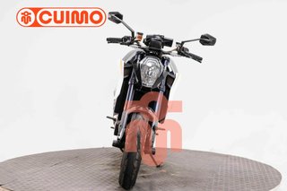 KTM 1290 SUPER DUKE R