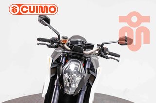 KTM 1290 SUPER DUKE R
