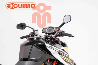 KTM 1290 SUPER DUKE R
