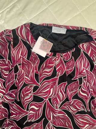 Blusa Estampada Hojas Mujer