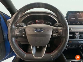 Ford Focus 1.0 Ecoboost MHEV 114kW ST-Line
