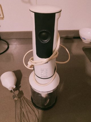 Batidora de mano Braun 350W con varillas