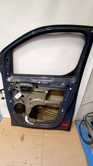 PUERTA DELANTERA DERECHA Citroen Jumpy Combi (06.2016->)