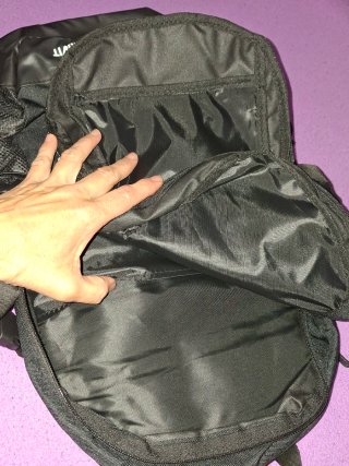 Mochila deportiva CRIVIT negra