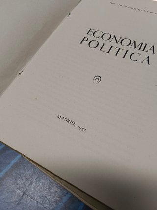 3 libros Calculo mercantil +Economía política + derecho civil y mercantil
