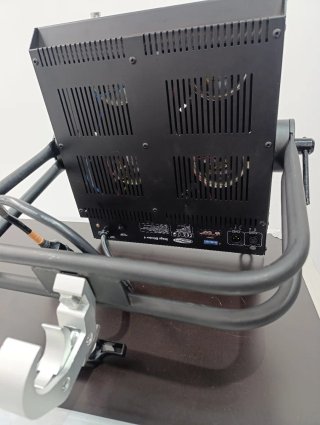 Flight Case con 4 Showtec Stage Blinder DMX