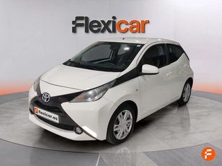 Toyota Aygo 1.0 70 x-play