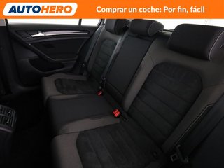 Volkswagen Golf 2.0 TDI Sport by R-Line BlueMotion