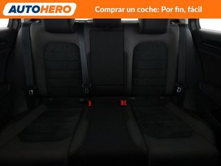 Volkswagen Golf 2.0 TDI Sport by R-Line BlueMotion