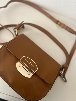 Bolso bandolera piel marrón Roberto Verino