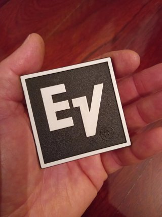 Logotipos altavoces EV