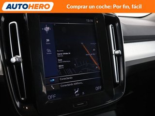 Volvo XC40 2.0 T4 Momentum 2WD