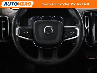 Volvo XC40 2.0 T4 Momentum 2WD