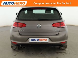 Volkswagen Golf 2.0 TDI Sport by R-Line BlueMotion