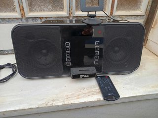 Radio con mando a distancia