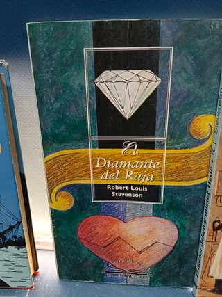 3 novelas, del autor clásicos, R.L Stevenson