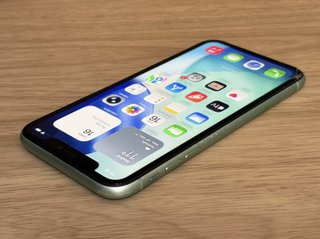 iPhone 11 Green 64GB -- OFERTA LEED !! --