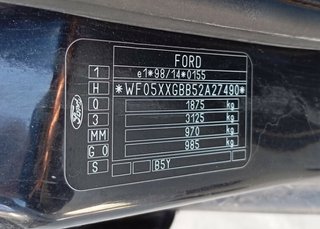 480179 faro der ford mondeo berlina (ge) ambiente