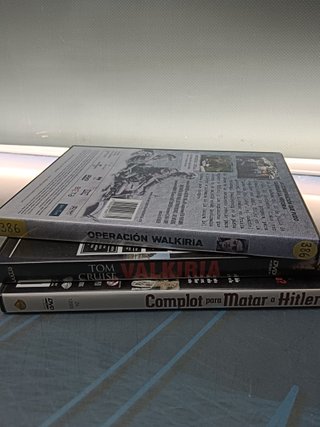 VALKIRIA + OPERACION VALKIRIA + complot para matar a Hitler -3 DVD -3 Versiones de la misma historia