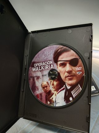 VALKIRIA + OPERACION VALKIRIA + complot para matar a Hitler -3 DVD -3 Versiones de la misma historia