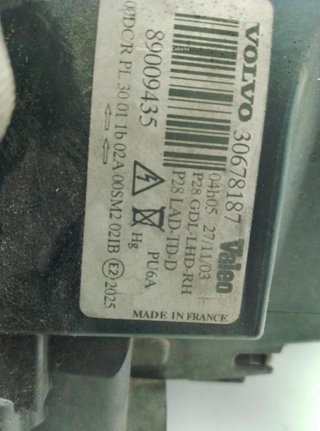 Faro derecho 30678187 volvo xc90 i d5 awd 20875060