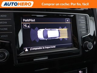 Volkswagen Golf 2.0 TDI Sport by R-Line BlueMotion