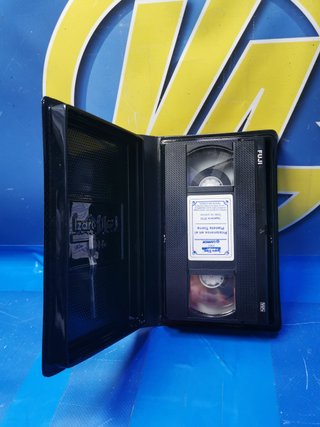 VHS, película, PRISIONEROS EN EL PLANETA TIERRA
