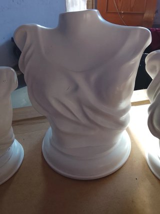 Busto maniquí blanco