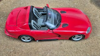 Dodge Viper 1:18 Rojo