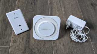 Base Launchport + Funda Sleeve by iPort