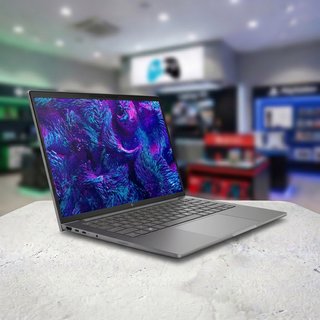 HP ZBook 8 G1i 1TB 32GB Plata