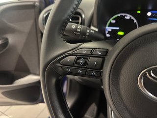 TOYOTA YARIS 1.5 VVT-I HEV ACTIVE PLUS 116 5P