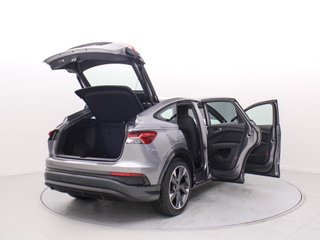 AUDI Q4 SPORTBACK E-TRON AUDI Q4 SPORTBACK GENUINE EDITION 45 E-TRON 210,00 KW 77,0 KWH