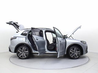 VOLKSWAGEN TIGUAN R-LINE CLASSIC 1.5 ETSI 110 KW (150 CV) AUTOMáTICO DSG 7 VEL.