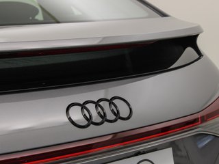 AUDI Q4 SPORTBACK E-TRON AUDI Q4 SPORTBACK GENUINE EDITION 45 E-TRON 210,00 KW 77,0 KWH