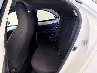 TOYOTA Aygo X Play MT
