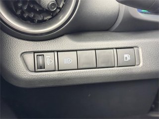 TOYOTA Toyota C-HR Advance