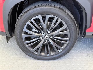 TOYOTA Yaris Cross 5 puertas Adventure 120H e-CVT (AWD-i)